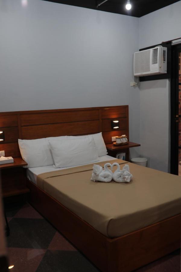Balabag  Cerca Hotel מראה חיצוני תמונה